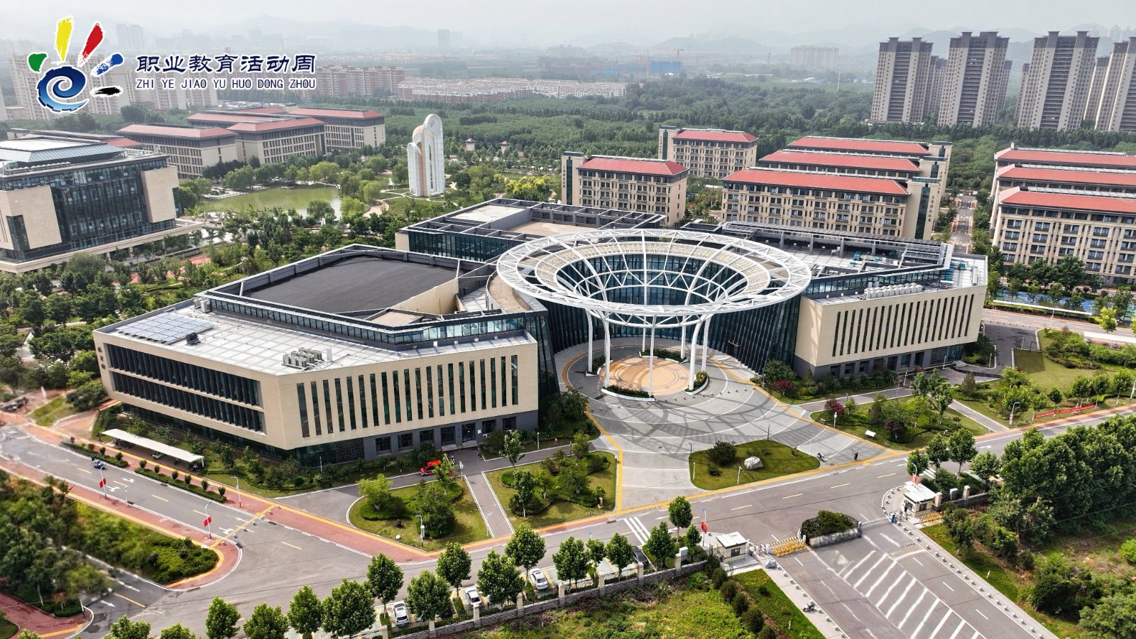 匠心聚“鲁”，蓝鲸护航——2026民族技艺传承产教融合发展1221